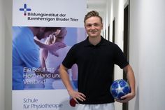Spagat zwischen Physiotherapieschule und Fußballplatz - Mats Rambusch strebt die B+-Lizenz als Trainer an.