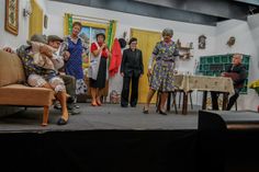 \n\rDie »Theaterfreunde Eicherscheid« begeisterten im Vorjahr ihr Publikum in der Tenne mit »Tante Rosels Lottoschein«.