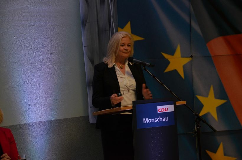 Margareta Ritter setzte ihre Bewerbungsrede unter das Motto "Monschau: Unsere Heimat - Unsere Zukunft". Foto: T. Förster