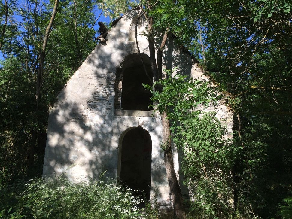 "Allebrauns Heiligenhäuschen" war zuletzt nur noch eine Ruine.
