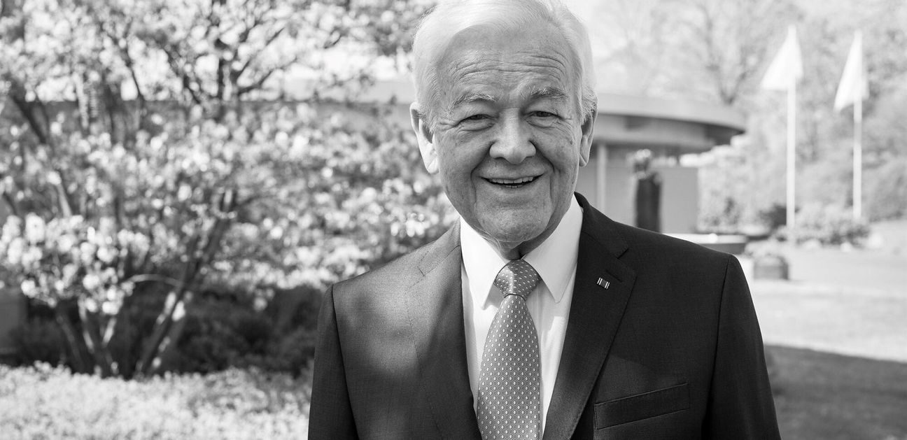 Heinz Gries verstorben.