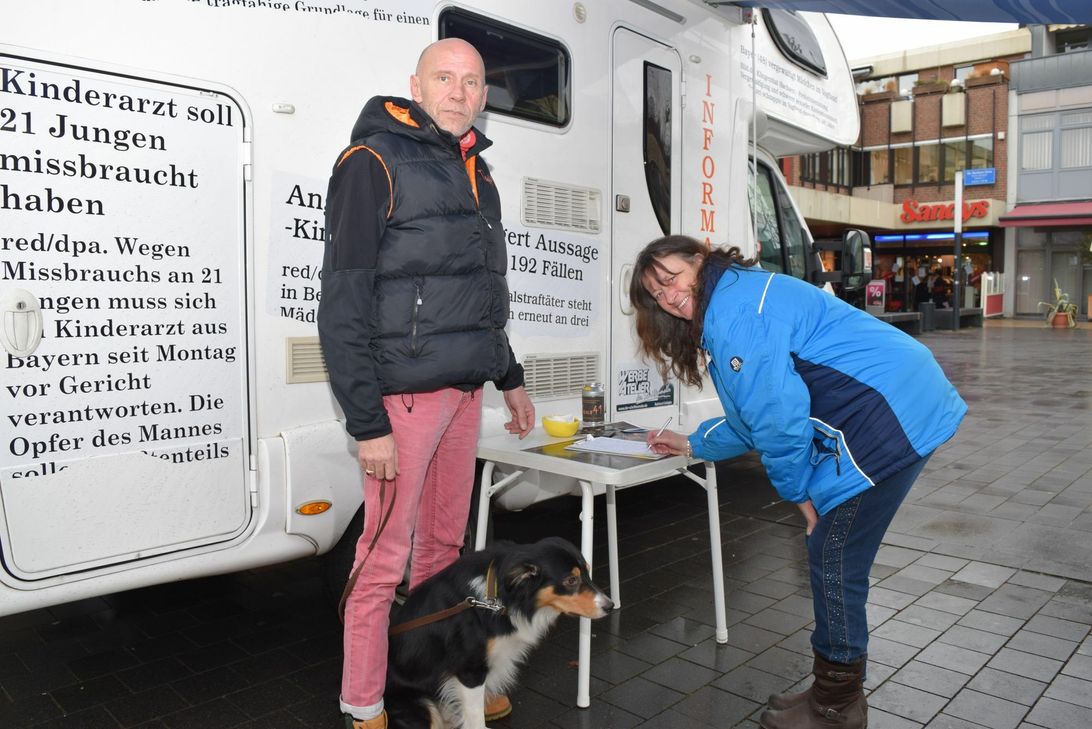 Rund 3.300 Unterschriften hat Markus Diegmann bisher gesammelt. Foto: Breuer