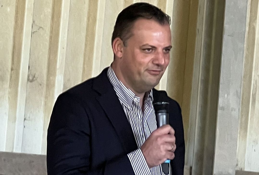 Mirco Illian, Gesellschafter der IK Umwelt Gruppe, begrüßte die Gäste.