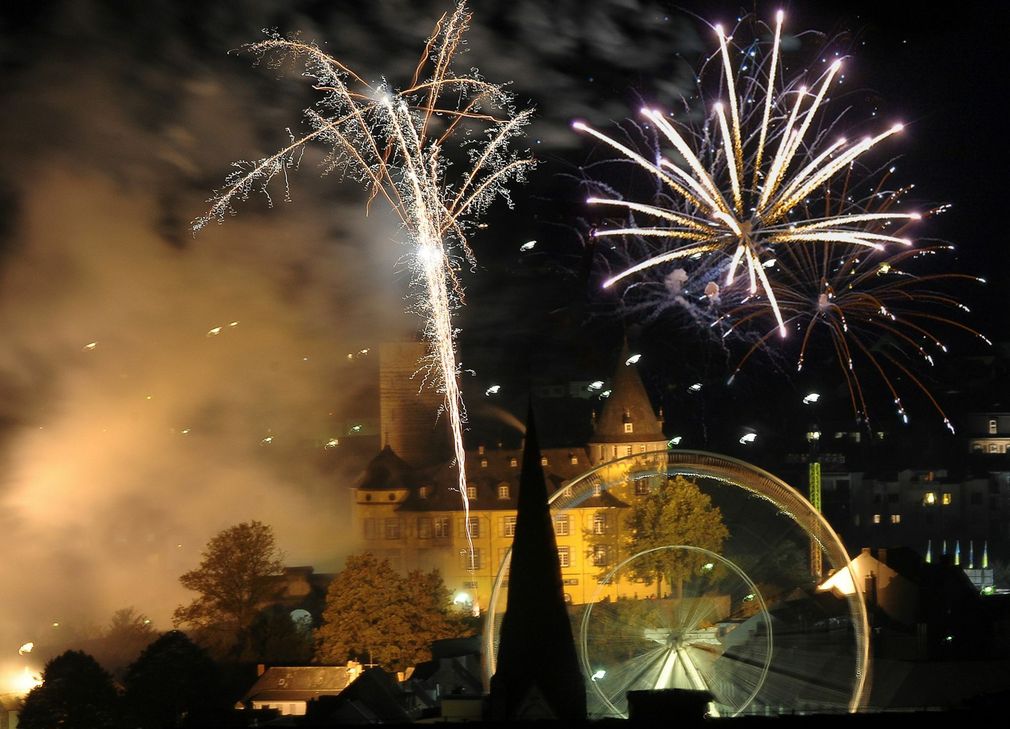 Das Feuerwerk der Firma "Steffes-Ollig" gehört seit mehr als 50 Jahren zum Lukasmarkt.