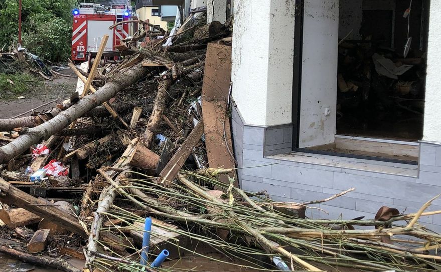 Mit einem Fragebogen möchte die Stadt Schleiden sich über die Wohn- und Versorgungssituation der Menschen im Stadtgebiet informieren, die von der Flutkatastrophe getroffen wirden, informieren. Ansinnen ist, auf diesem Weg etwa bei drohender Obdachlosigkeit gezielt Hilfe leisten zu können. mn-Foto