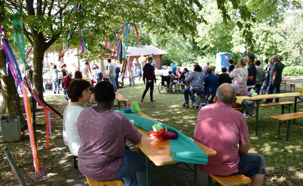Die Lebenshilfe HPZ in Bürvenich feierte ein fröhliches Ferienabschlussfest. Foto: Kirsten Röder/pp/Agentur ProfiPress