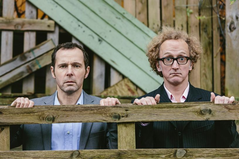 »Absurdes hinterm Tuch«, damit unterhalten Blömer/Tillack um 19 Uhr, 20.20 Uhr, 21.40 Uhr und 23 Uhr ihr Publikum im alten Rathaus.