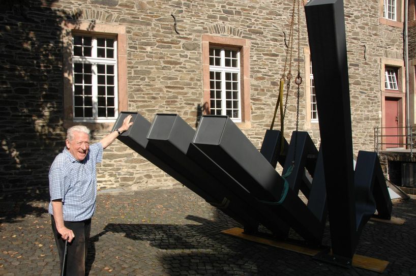 Ein Verfechter von Kunst und Kultur in Monschaus Altstadt sowie kritischer Beäuger der Medienlandschaft: Kaspar Vallot. 1966 bezeichnete er den WochenSpiegel in seiner Kolumne als