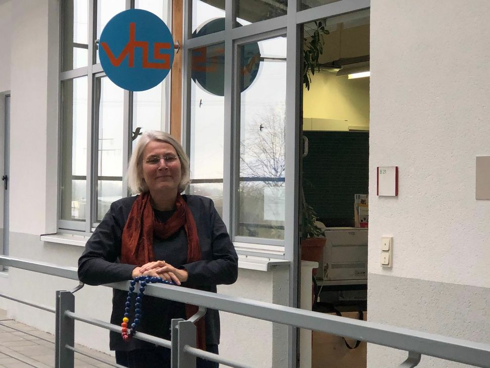 Marlies Breuer leitet seit fünf Jahren die Volkshochschule Südkreis Aachen. Sie hat nicht nur die Unterrichtsstunden um fast 50 Prozent erhöht, sie hat das Weiterbildungsprogramm gezielt erweitert - besonders um digitale Angebote. Foto: T. Förster