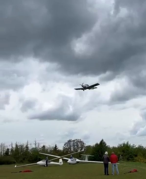 Über den Wolken . . .