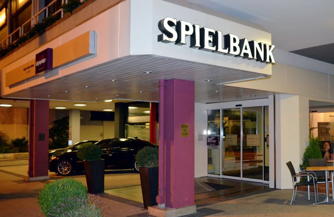 Die Spielbank Trier befindet sich an der ersten Adresse der Domstadt: vis-à-vis von Triers Wahrzeichen, der Porta Nigra, im Mercure Hotel Trier Porta Nigra. Foto: Finkenberg