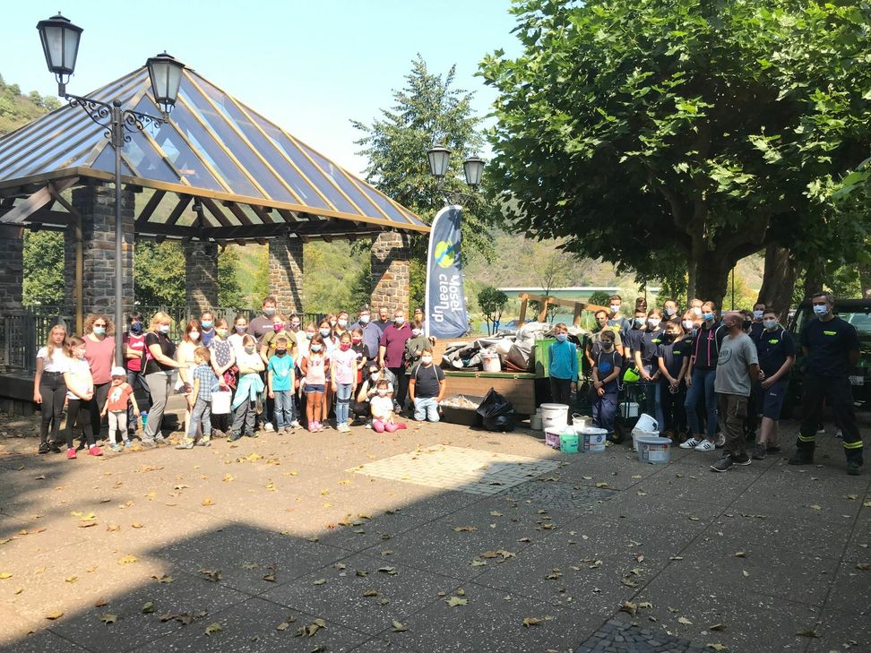 In Bruttig-Fankel waren rund 60 Teilnehmer aktiv. Foto: Zender
