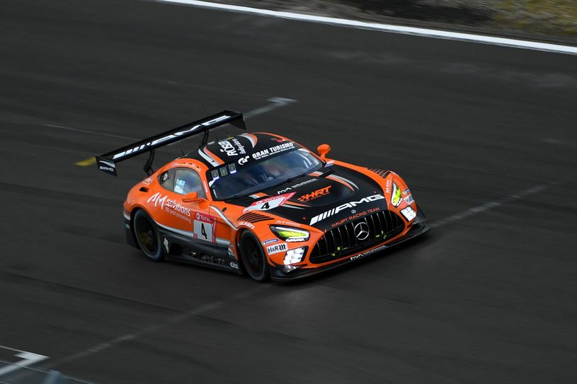Maro Engel holte sich bereits zum dritten Mal in seiner Karriere die Pole-Position beim 24h-Rennen auf dem Nürburgring.