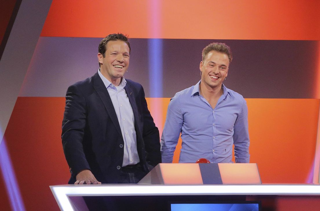 Alexander Müller (links) und Fabian Schneider wollen zeigen, dass sie nicht nur das Regelwerk des Fußballs kennen.