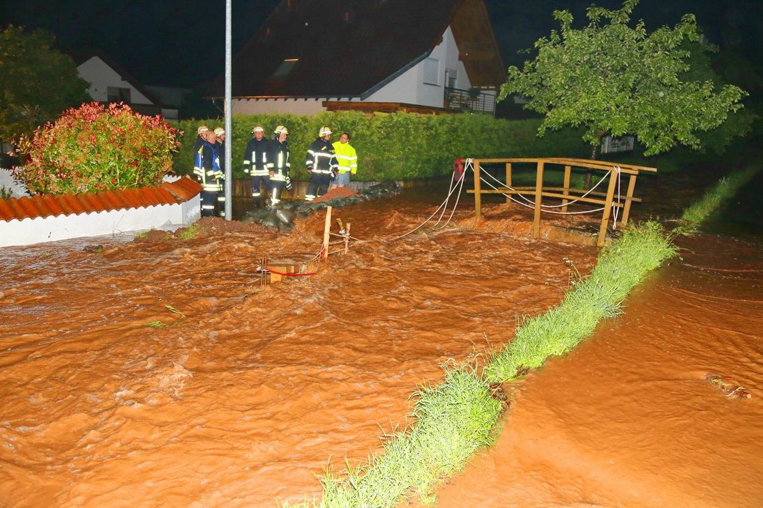 In Merxheim stieg das Wasser in kurzer Zeit an. Foto: Schmitt