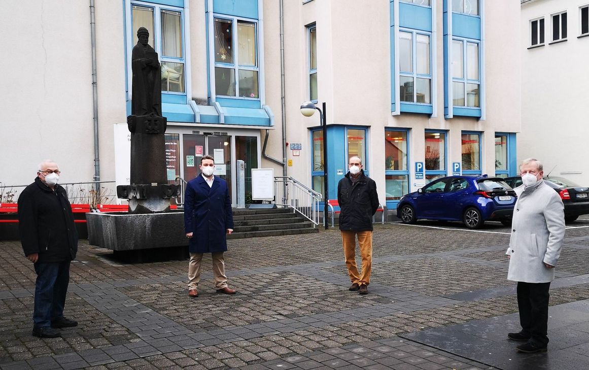 V. links: Werner Schäfer, CDU-Kandidat Torsten Welling, Hans-Dieter Winkel, Hans Peter Siewert. Foto: Senioren Union