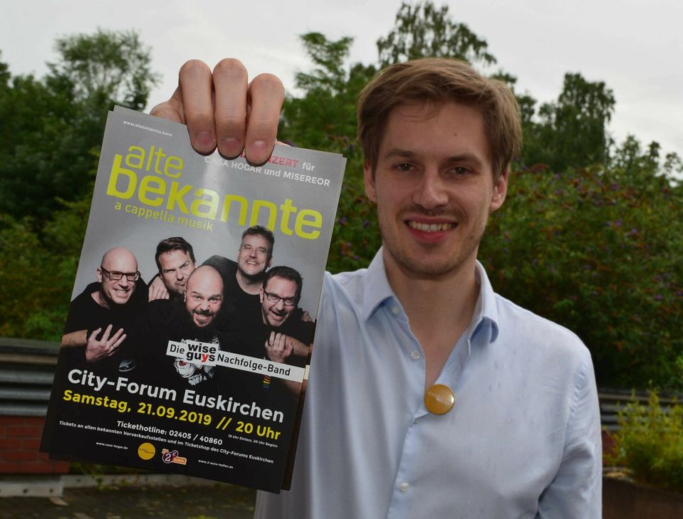 Casa-Hogar-Gründer Theo Rüber hofft auf viele Besucher beim Benefizkonzert der A-cappella-Band »Alte Bekannte«, (»Wise Guys«-Nachfolgeband) in Euskirchen. Der Verein Casa Hogar unterstüzt Bildungsprojekte in Kolumbien. Foto: Scholl