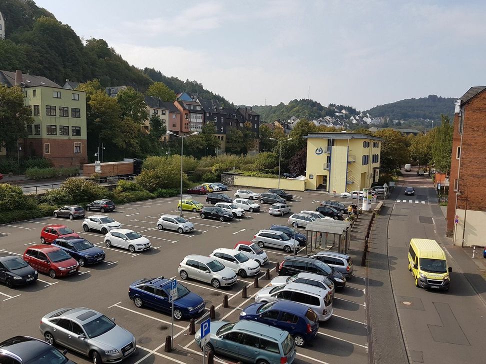 Parkplatz Austraße.