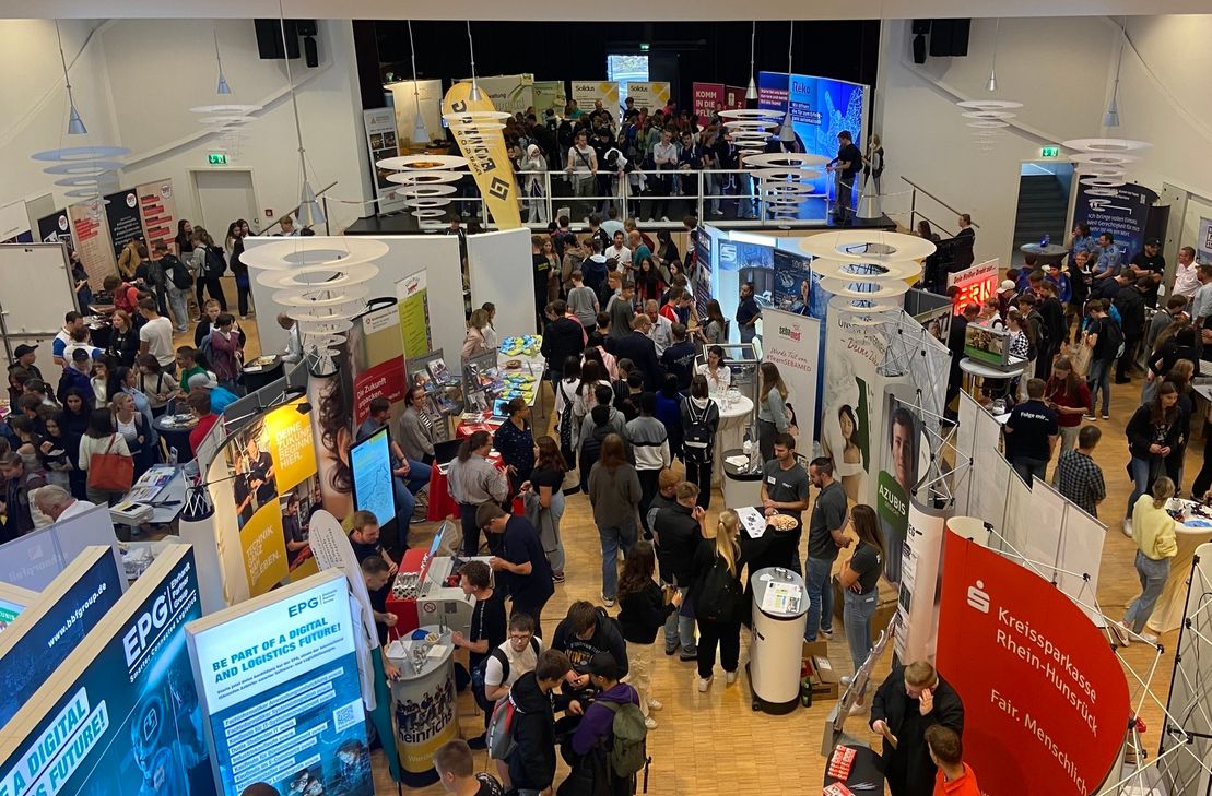 Großer Andrang herrschte am Freitag, 29. September, bei der Berufs- und Ausbildungsmesse in der Stadthalle Boppard.