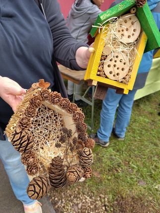 Kinder ab 6 Jahren gestalten am Samstag, 17. Oktober, von 14 bis 16.30 Uhr eigene Nisthilfen für Insekten. am Keltentor Otzenhausen. Anmeldung unter 06503/9214-0 erforderlich. Foto: Naturpark SH