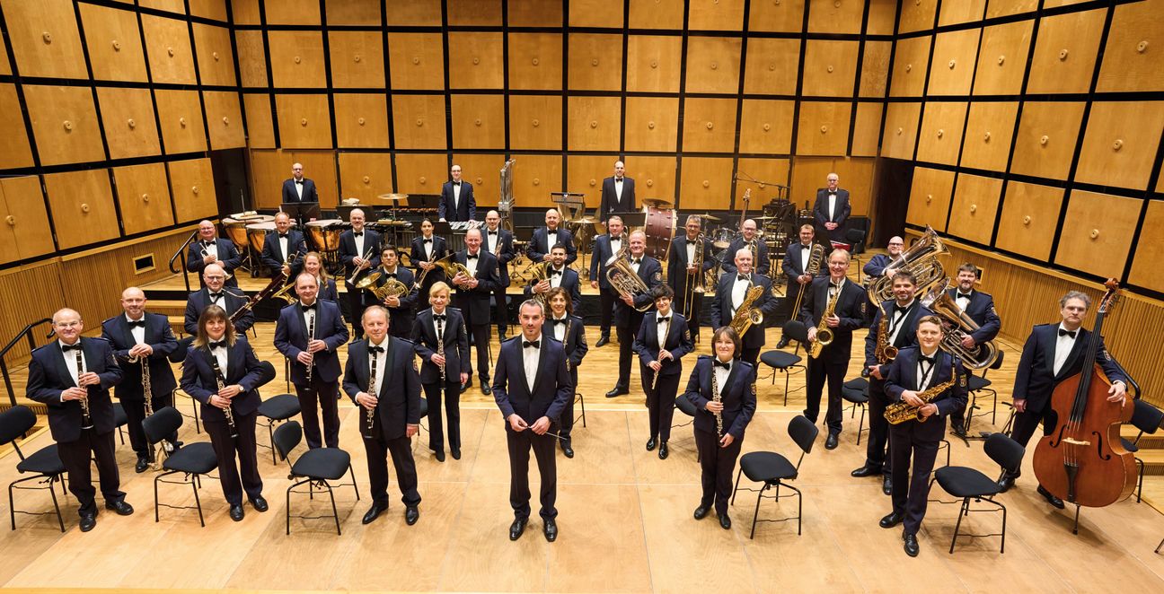 Ein musikalisches Highlight mit besonderem Zweck erwartet die Besucherinnen und Besucher am 21. Mai um 19 Uhr in der Hochwaldhalle Hermeskeil: Das Landespolizeiorchester Rheinland-Pfalz lädt zu einem Benefizkonzert ein.