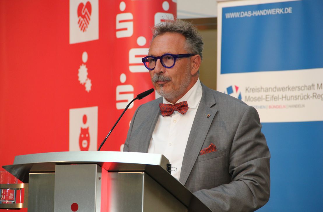 Auch Michael Ludwig MdL würdigte die jungen Handwerkerinnen und Handwerker in seiner Rede.