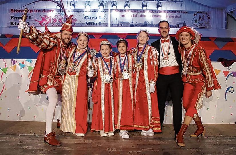 Große und kleine Regenten der Karnevalsfreunde Lammersdorf freuen sich auf viele Feierfreudige zur Jubiläumssitzung, beim Festzug und am Familientag.