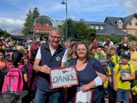Ein Bild als Dank für den Lions-Club wurde Peter Olbermann überreicht.