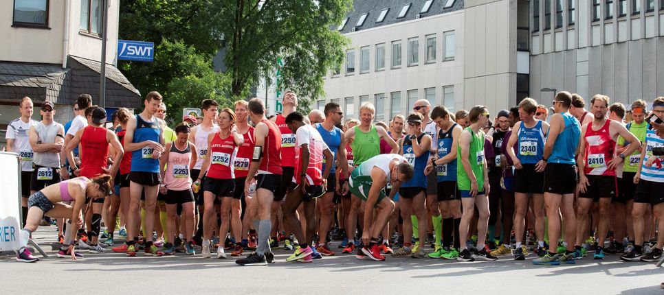 Für den 36. Internationalen Stadtlauf werden noch freiwillige Helfer gesucht. Foto: Trierer Stadtlauf e.V./ Ramunas Astrauskas
