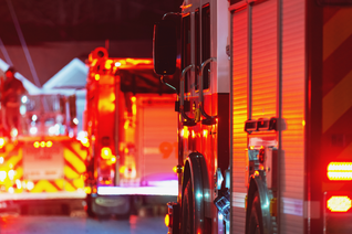 Die Feuerwehren Arzfeld, Daleiden, Lichtenborn, Eschfeld und Neuerburg rückten am Dienstagabend, 19. August, zu einem Brand in der Ortslage Arzfeld aus.