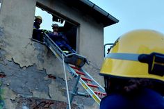 In der Grundausbildung erlernen die Helfer alles Wichtige.