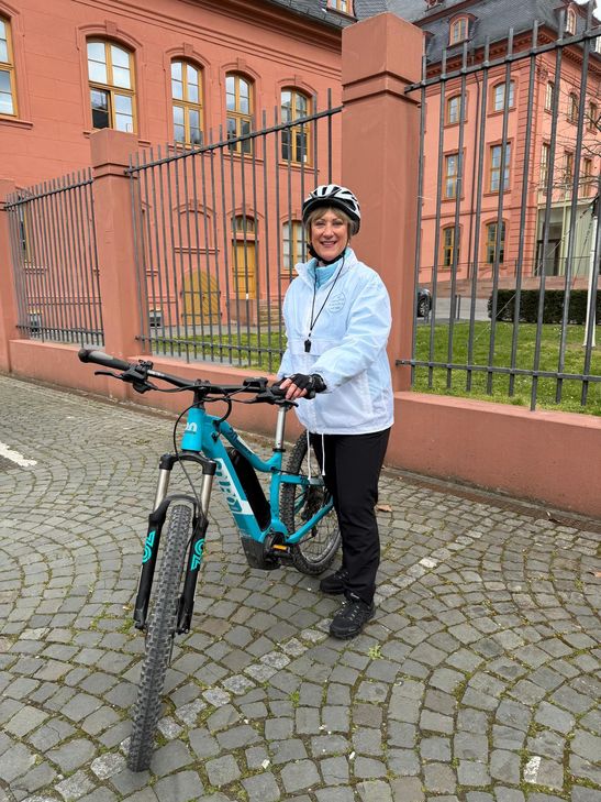 Landrätin Anke Beilstein nahm für den Landkreis Cochem-Zell an der Fahrradaktion in Mainz teil