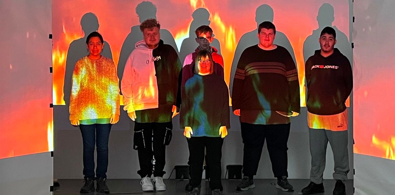 Mit dem Theaterstück »Lichtblicke« feierte das Schattentheater der Levana-Schule Schweich kürzlich im Rheinischen Landesmuseum Trier eine gelungene Premiere