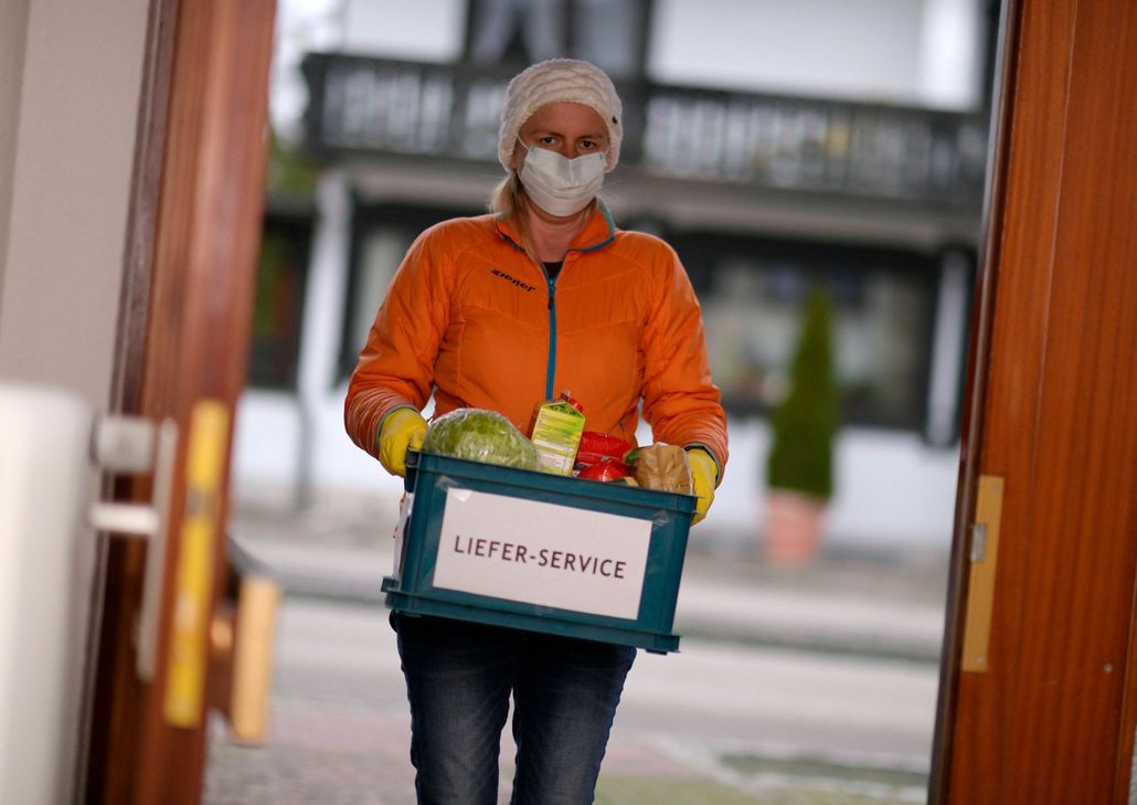 In der aktuellen Coronakrise haben sich viele Trierer gemeldet, die ehrenamtlich helfen wollen. Gleichzeitig steigt der Unterstützungsbedarf. Foto: Symbolbild/imago images / MiS