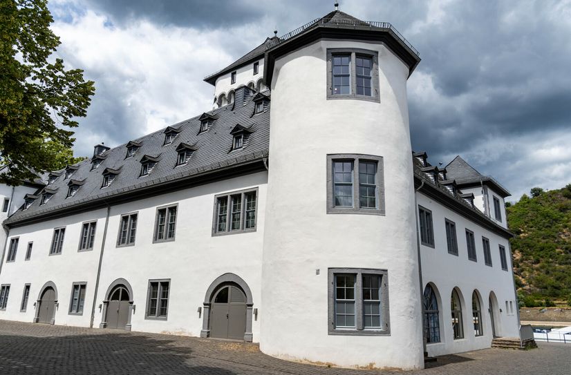Im aktuell leerstehenden Süd- und Ostflügel im Erdgeschoss der Kurfürstlichen Burg in Boppard soll künftig die Stadtbücherei eine neue Heimat finden.