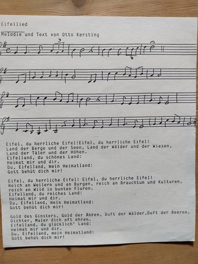 Auch der verstorbene Otto Kersting schreib ein "Eifellied".