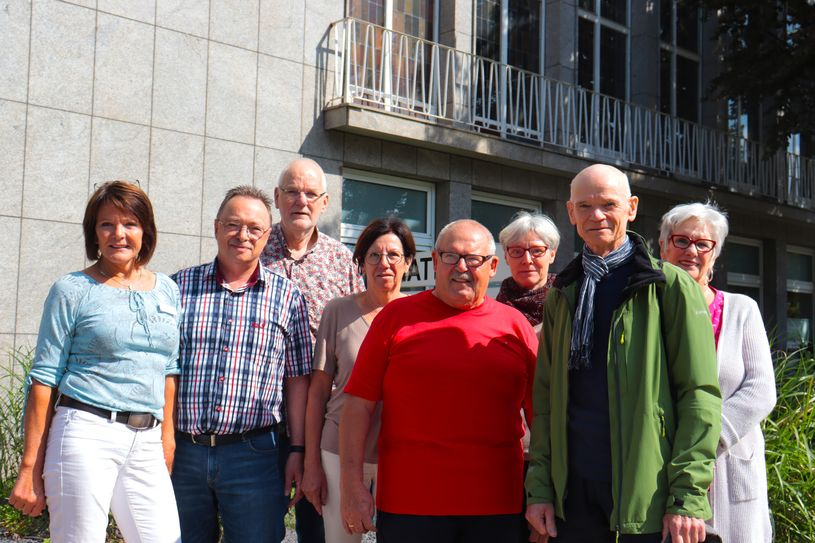 Seniorenpaten des Vereins »Feder« besuchten das Seniorenbüro.