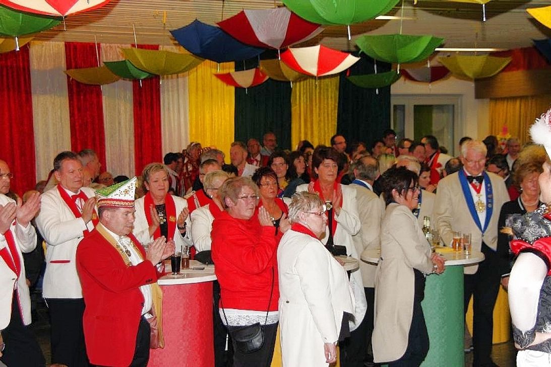 Viele Jecken waren zur Proklamation gekommen.