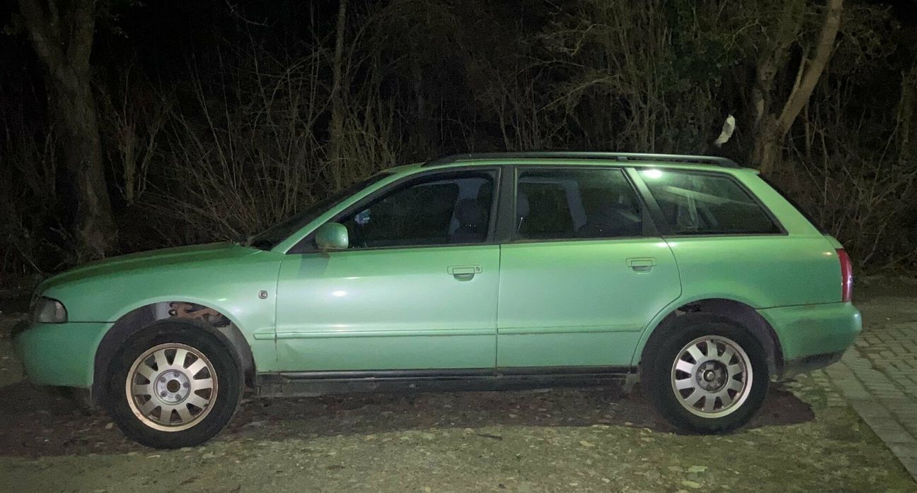 Wer kann Angaben zu diesem Fahrzeug machen?