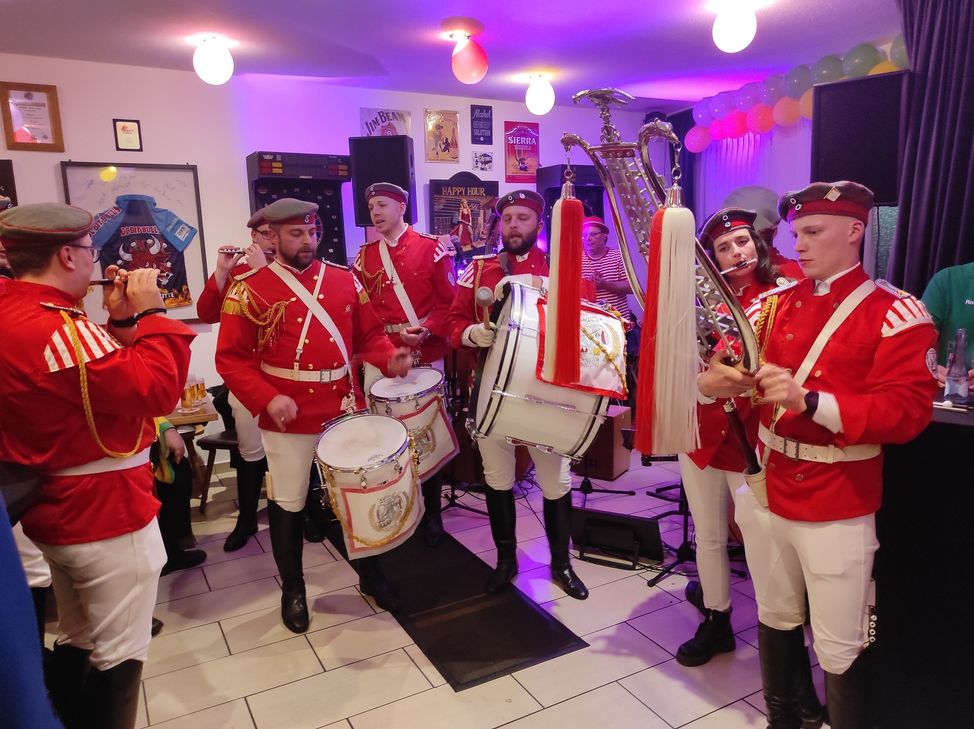 Blas mer jet und Bumskapell