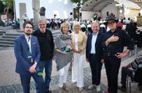 Von links: Lukas M. Dominik, Klaus Endres, Sabine Schultz, Gundula Gause, Dr. Andreas Nikolay und Wolfgang Stemann am Eröffnunsgabend.