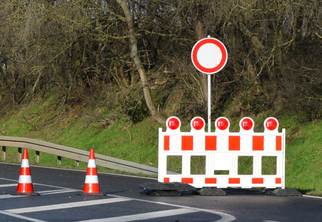 Zwischen Scheuern und Krutenbach wird die Fahrbahn saniert. Symbolfoto: Scholl