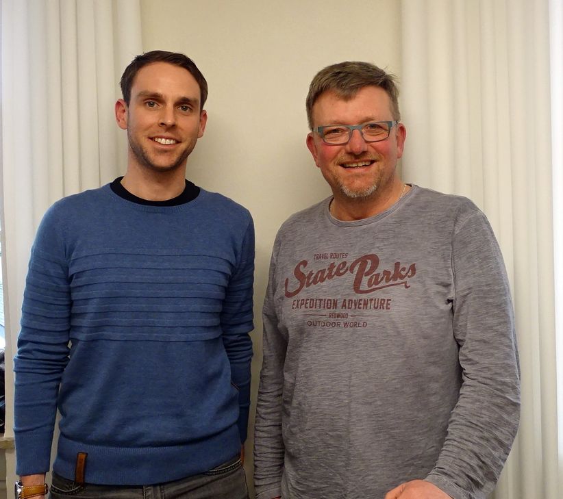 Frank Hömme (rechts) und Volker Thesen verfügen über das nötige Fachwissen im Bereich des Hochwasserschutzes. Foto: Mohsmann.