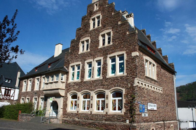 In Pünderich bleibt die Grundschule zumindest zunächst erhalten.