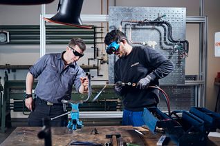 Symbolfoto (SHK-Handwerkstatt in der HWK Trier)