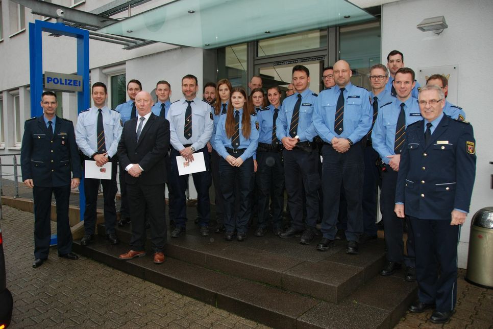 Polizeipräsident Rudolf Berg hat 21 Polizistinnen und Polizisten geehrt.