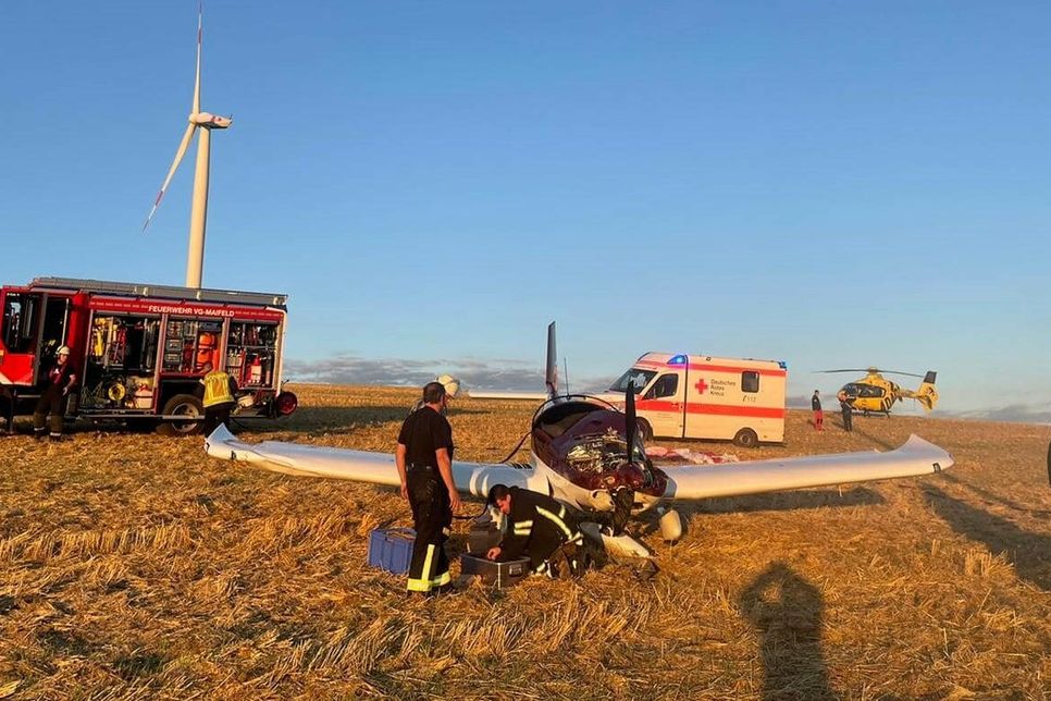 Die Freiwillige Feuerwehr VG Maifeld musste die Absturzstelle eines Ultraleichtflugzeugs absichern.