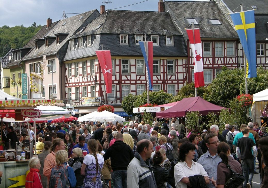 Bei gutem Wetter ist das Heimatfest immer sehr gut besucht. Foto: Archiv