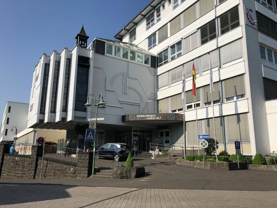 Im Maria Hilf Krankenhaus in Daun könnten künftig junge Medizinstudierende ein- und ausgehen. Geplant ist ein Lehrkrankenhaus in Kooperation mit dem Hamburger UMCH. Foto: Mager