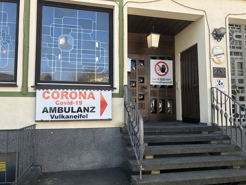 In Daun hat die erste Corona-Ambulanz im Vulkaneifelkreis ihre Türen geöffnet. Foto: Woltmann